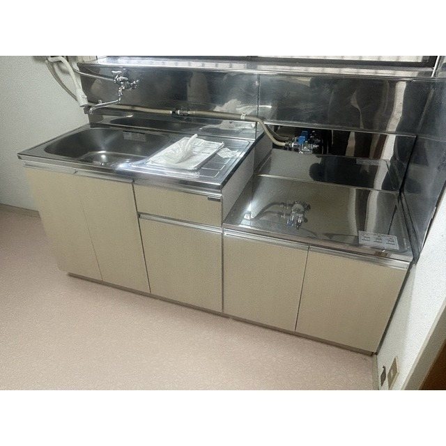 キッチン　お好きなガスコンロ設置可能です。