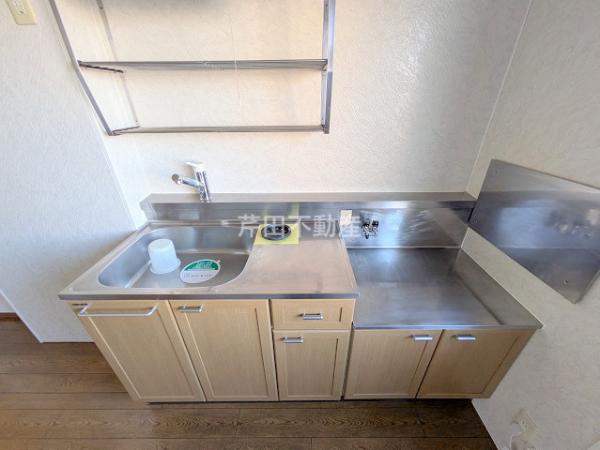 キッチン　写真は別のお部屋のイメージです。現況優先