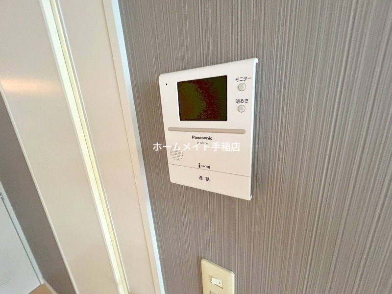 セキュリティ　モニター付きインターホンで安心です♪