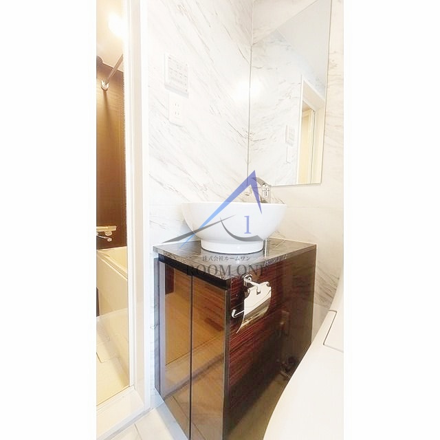 洗面設備　洗面台です。