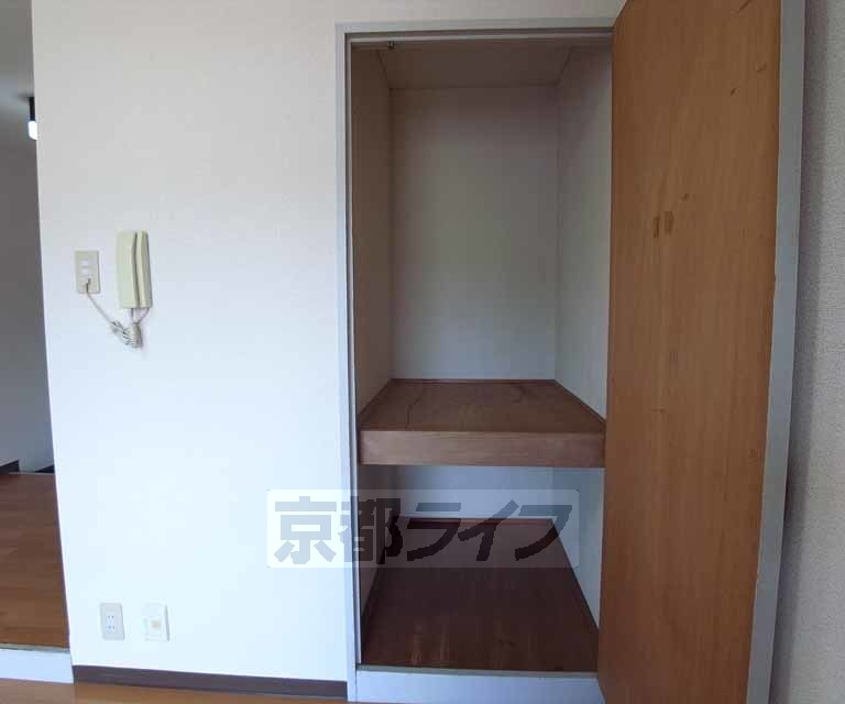 収納　奥行きは充分有ります