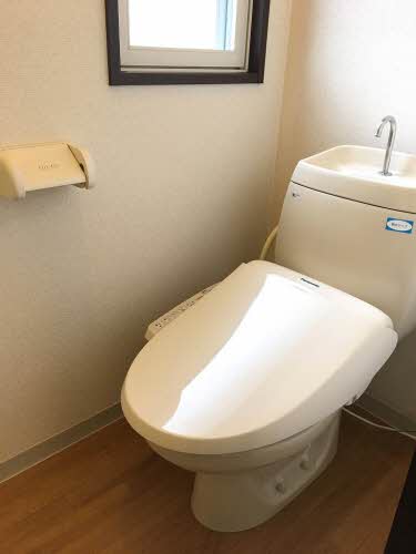 トイレ　温水洗浄便座♪