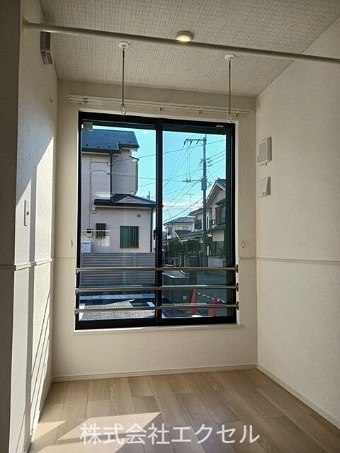 バルコニー　南向きのサンルーム。