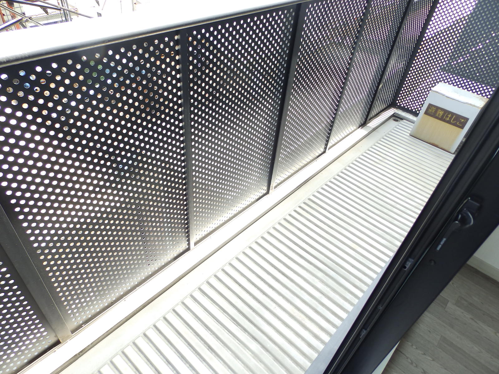 バルコニー　南向き