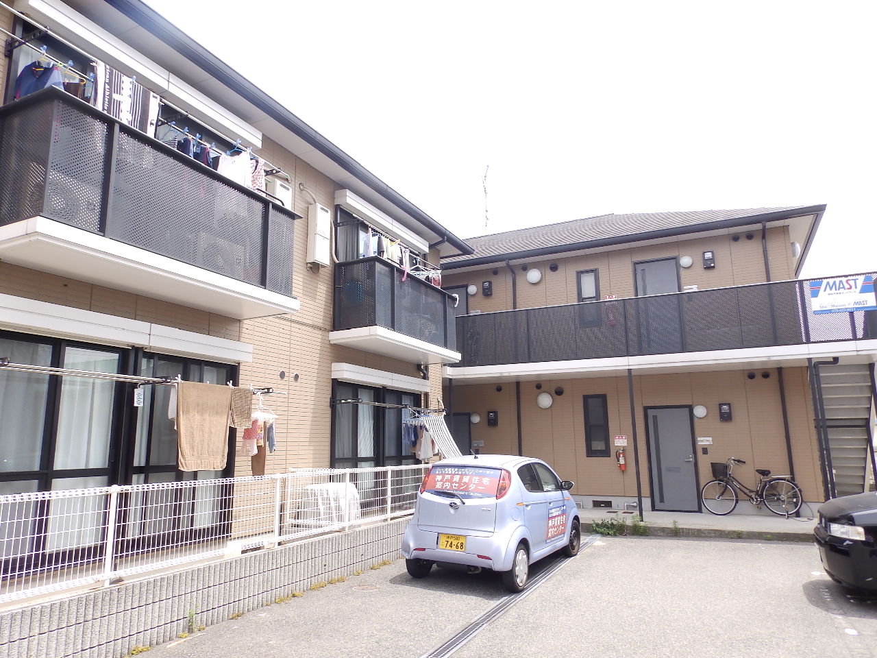 建物外観　人気の積水ハウス施工のお部屋です