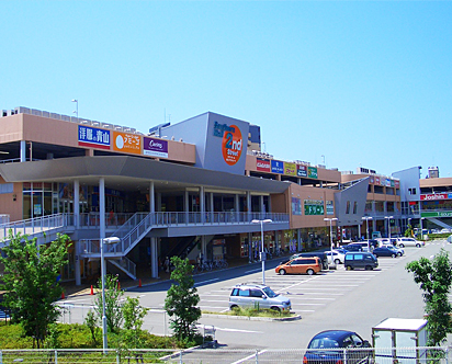 スーパー　めぐみの郷サザンモール六甲店（スーパー）まで469m