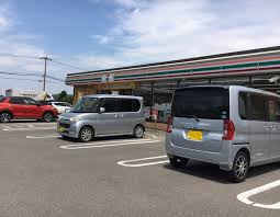 コンビニ　セブンイレブン 善通寺大麻町店（コンビニ）まで94m