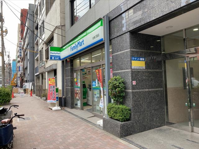 コンビニ　ファミリーマート台東三筋店（コンビニ）まで245m