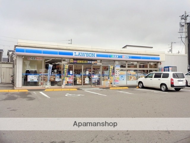 コンビニ　ローソン　西条下喜多川店（コンビニ）まで829m