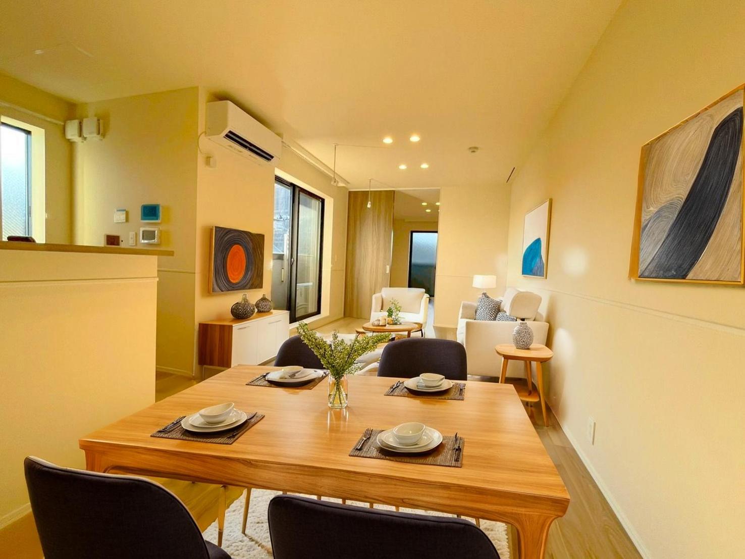 居室・リビング　※家具付きのイメージ写真になります。（CG家具のため、実際に