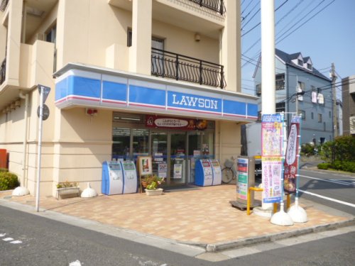 コンビニ　ローソン（コンビニ）まで172m