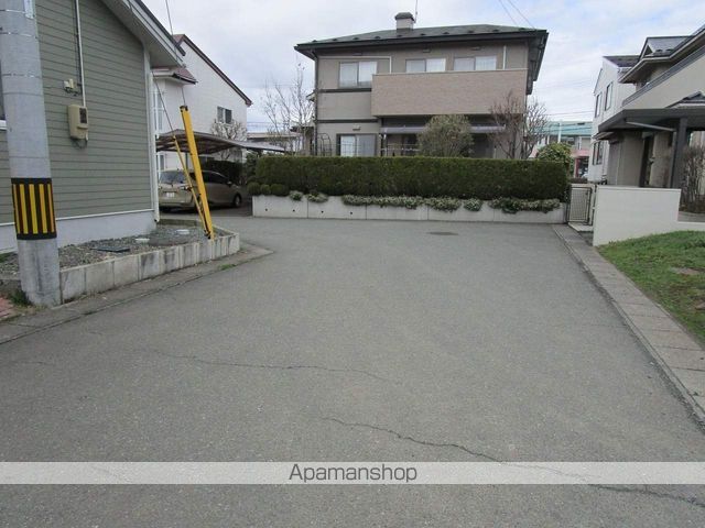 その他　周辺道路（その他）まで0m