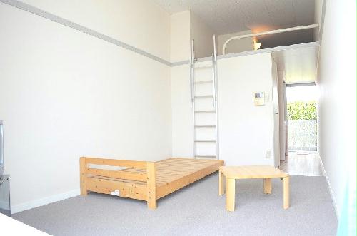 居室・リビング　同シリーズの類似となります。現況を優先致します。