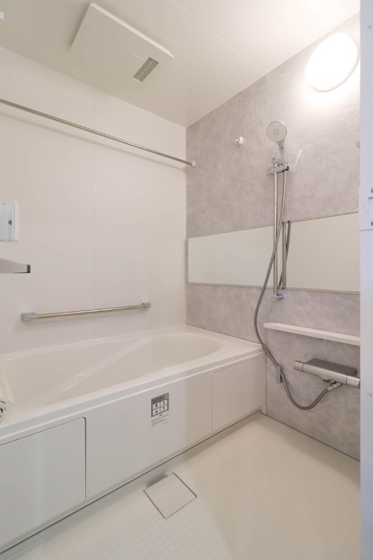 バス・シャワールーム　図面と現状に相違がある場合には現状を優先