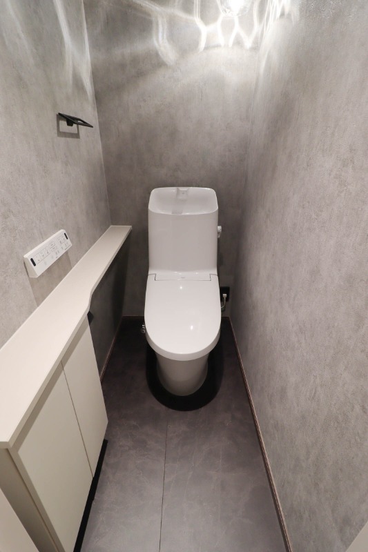 トイレ　図面と現状に相違がある場合には現状を優先