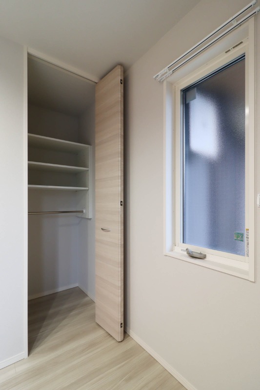 収納　図面と現状に相違がある場合には現状を優先