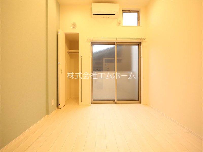 バルコニー　洋室6帖　ロフト5.1帖（収納にも寝室にも使えます）