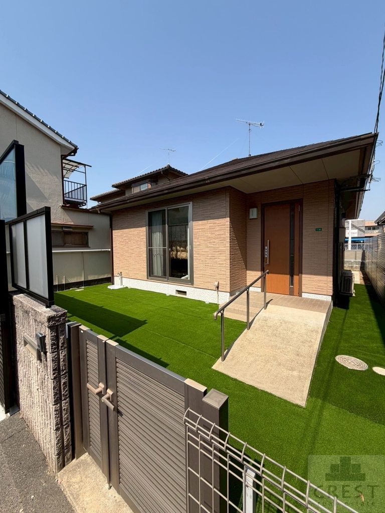 建物外観　庭