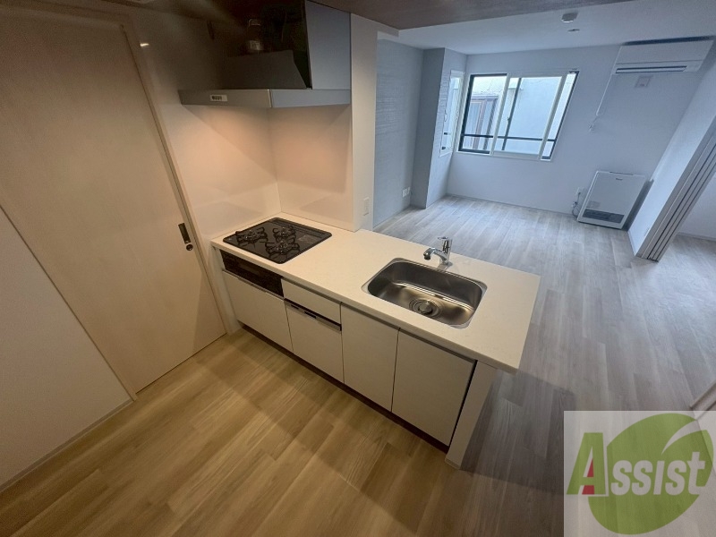 キッチン　システムキッチンなので、すぐお料理に使えます！