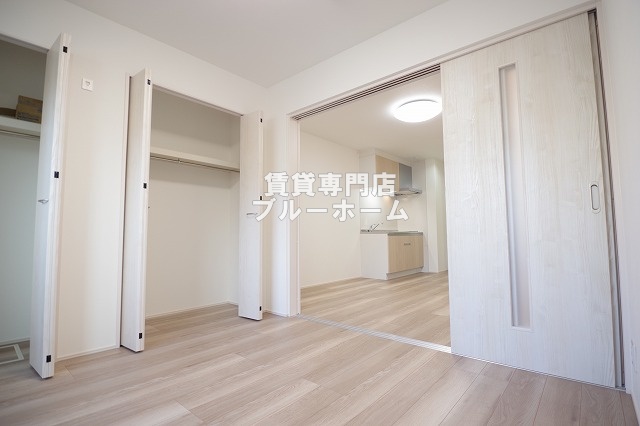 その他部屋・スペース　4.8帖のゆったりとした洋室！