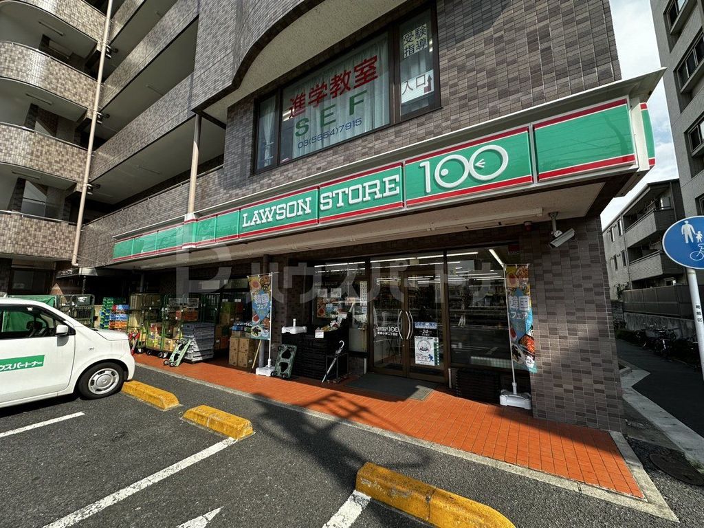 コンビニ　ローソンストア100東新小岩二丁目店（コンビニ）まで340m