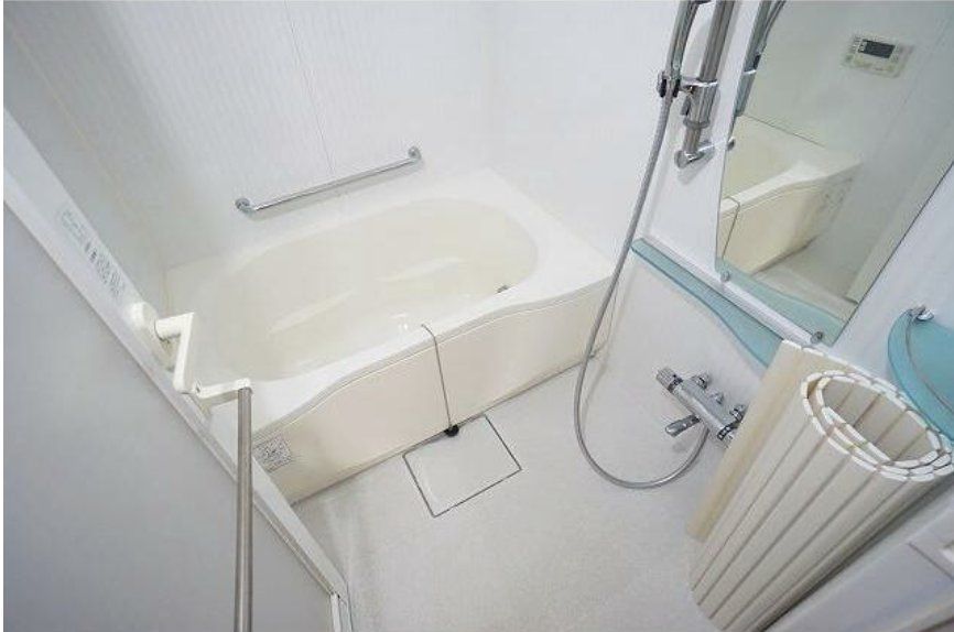 バス・シャワールーム　バス