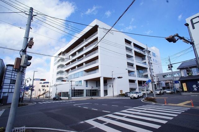 役所　沼田市役所（役所）まで950m