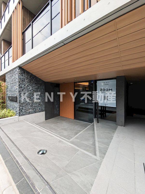 エントランス　建物の内部です