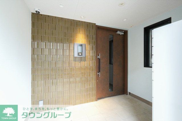 エントランス　部屋探しは株式会社　タウンハウジング　までお気軽にお問合せ…