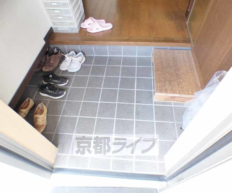 玄関　共同共有使用スペース