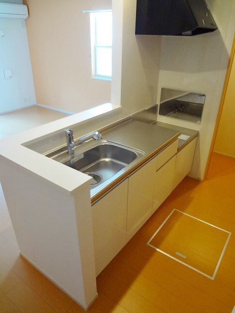 キッチン　対面キッチン仕様