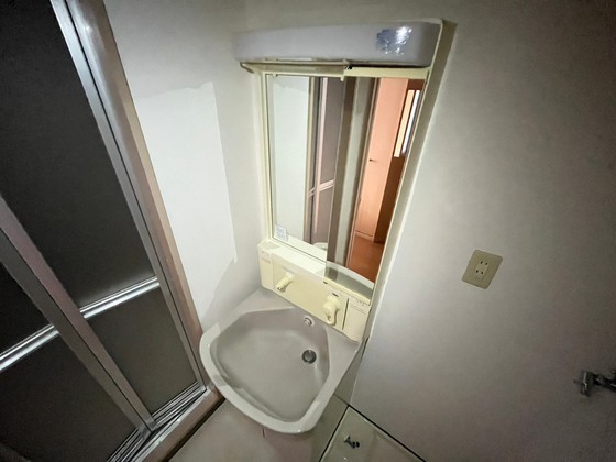 洗面設備　※別部屋の写真です