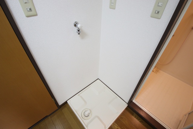 キッチン　※別号室参考写真の為現状優先となります