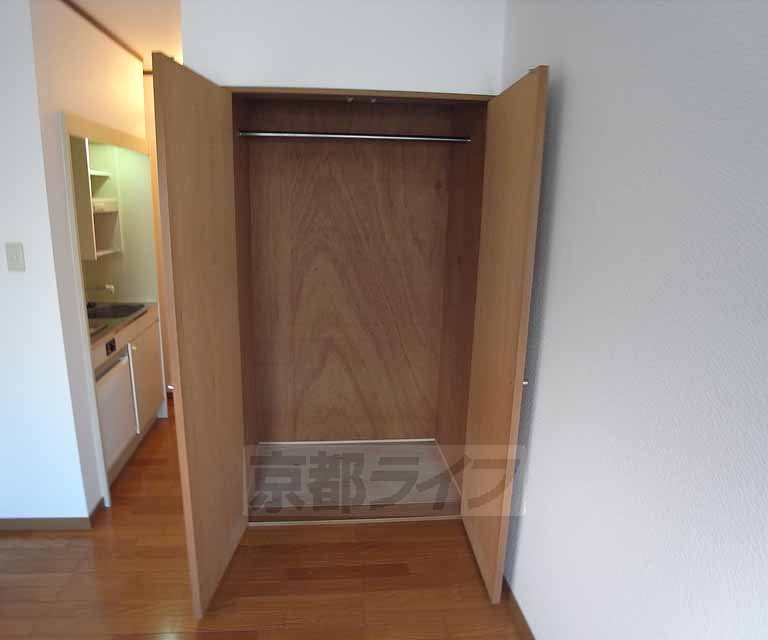 収納　クローゼットが大きめです。