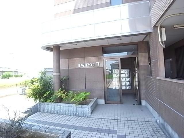 エントランス　エントランス部分