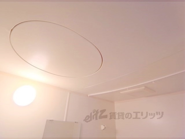 トイレ　ユニットバス天井