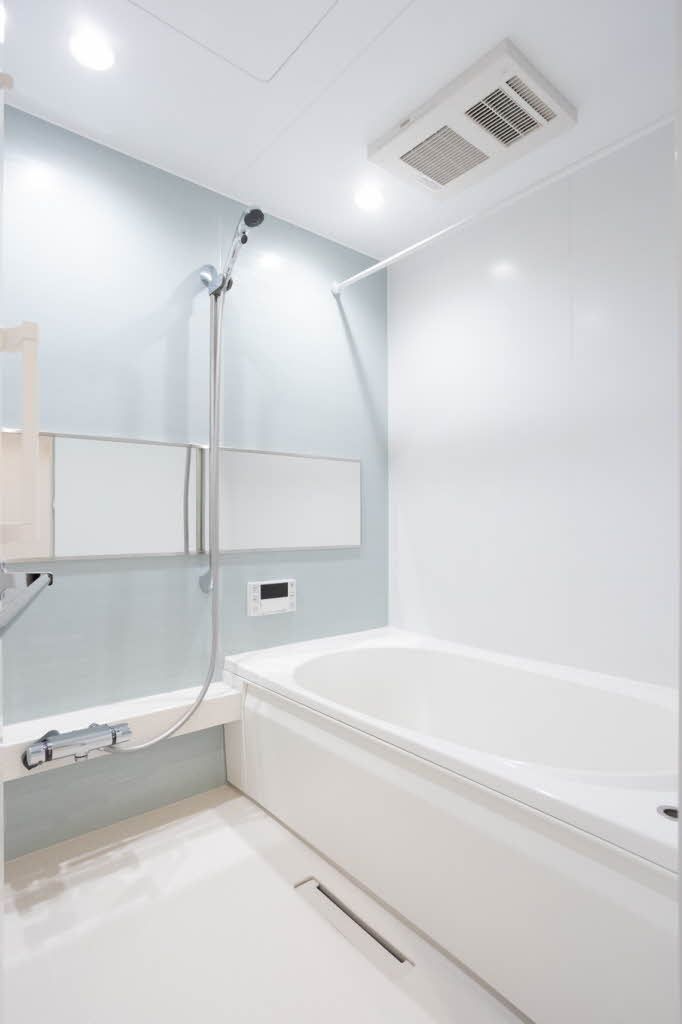 バス・シャワールーム　浴室