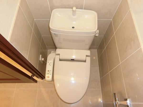 トイレ　ウォシュレット！