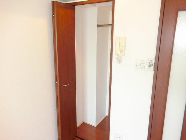 収納　クローゼット！