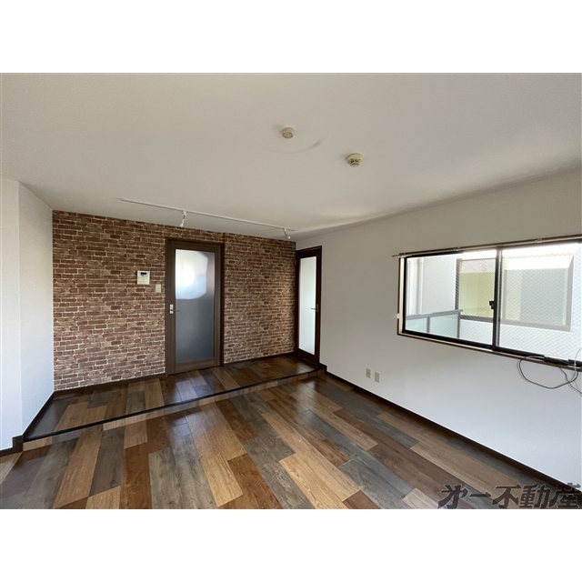 建物外観　ＬＤＫ