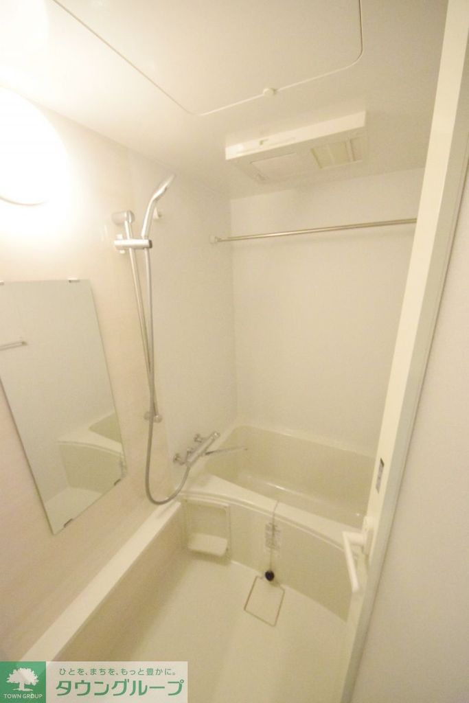 バス・シャワールーム　バス