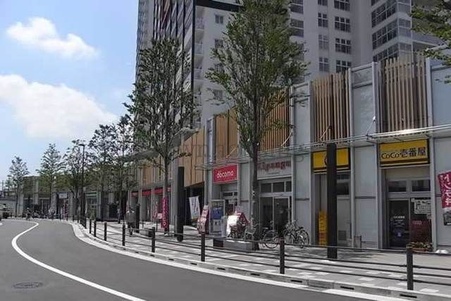 ショッピングセンター　イーストコア曳舟三番館（ショッピングセンター）まで330m