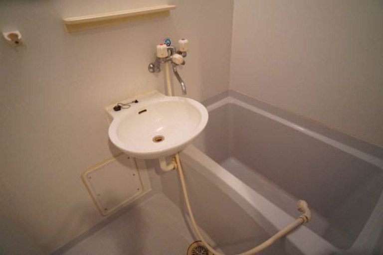 バス・シャワールーム　別号室