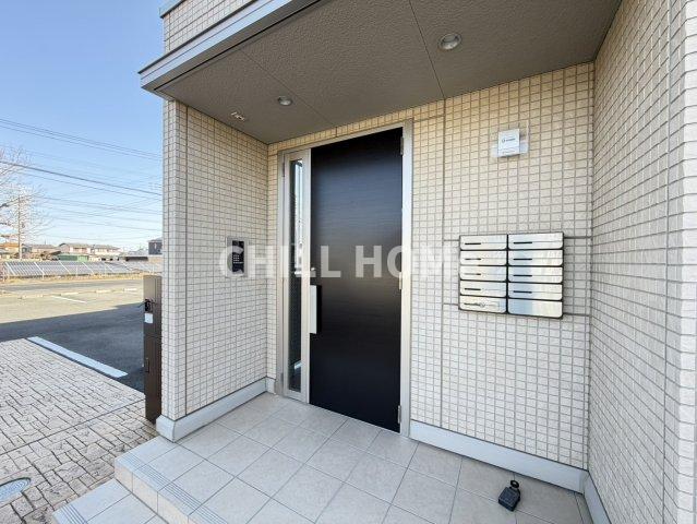 エントランス　当社、チルホームのHPもご覧ください(^^)/物件情報多数♪