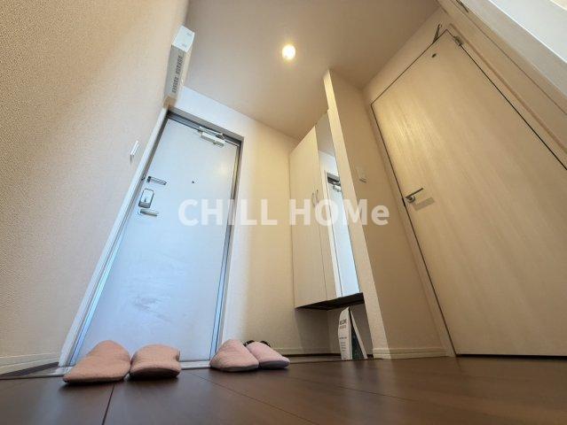 玄関　当社、チルホームのHPもご覧ください(^^)/物件情報多数♪