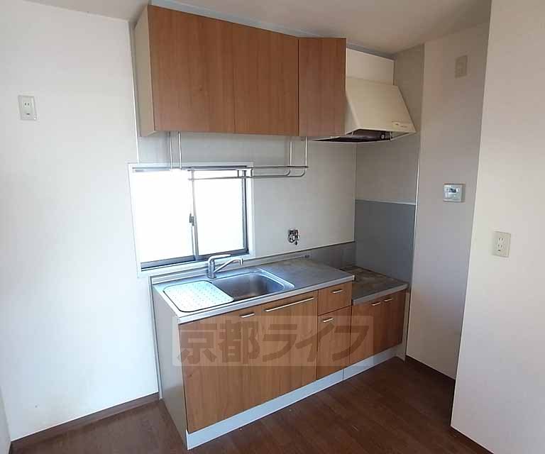 キッチン　広めのキッチンです。