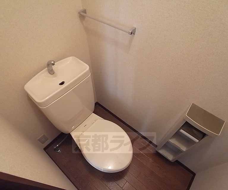 トイレ　清潔感のあるトイレです。