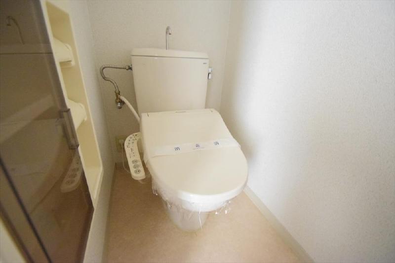 その他設備　温水洗浄便座