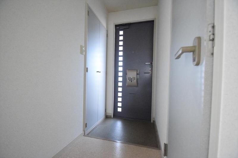 玄関　シューズボックス完備