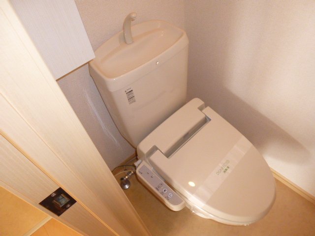 トイレ　シャワー付きトイレ